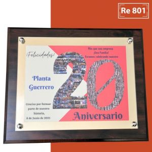 RECONOCIMIENTO JUMBO  38 X 46 CM   CON BASE EN  MDF COLOR CHERRY Y NEGRA  CON  DOBLE PLACA  IMPRESA  EN  SISTEMA SHINE COLOR  Y LAMINA DE ACRILICO Y CHAPETONES PEQUEÑOS